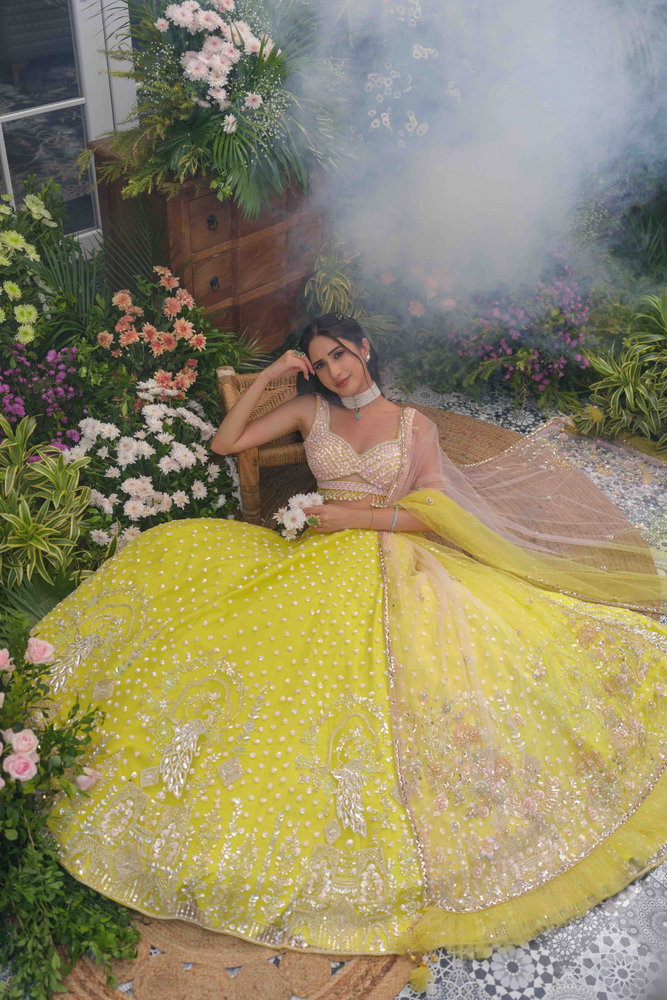 Load image into Gallery viewer, Naira Lime Veil Lehenga