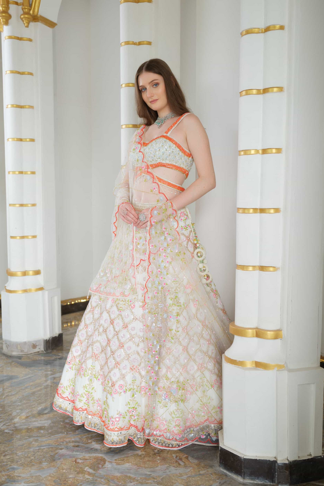 Load image into Gallery viewer, Ivory Love Blossom