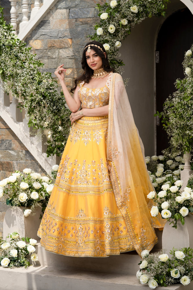 Load image into Gallery viewer, RUBANI LEHENGA