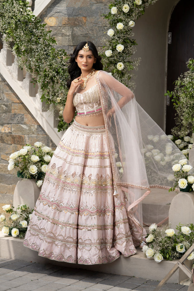 Load image into Gallery viewer, AADHIRA LEHENGA