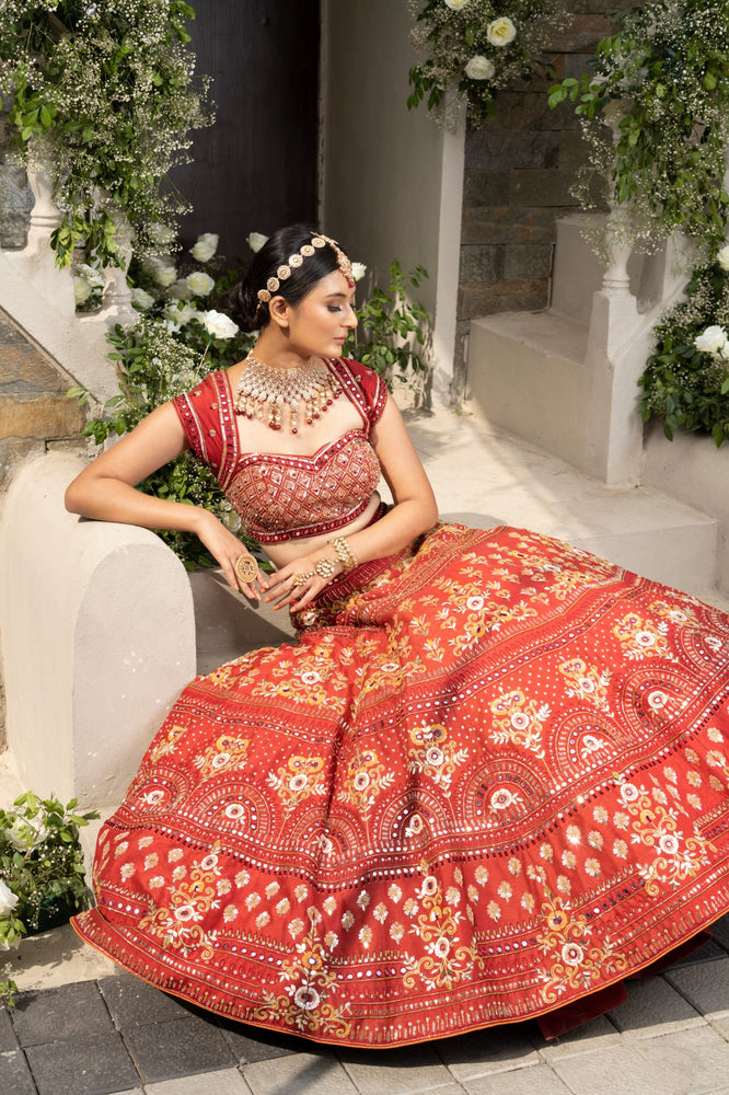 Load image into Gallery viewer, FALAK LEHENGA
