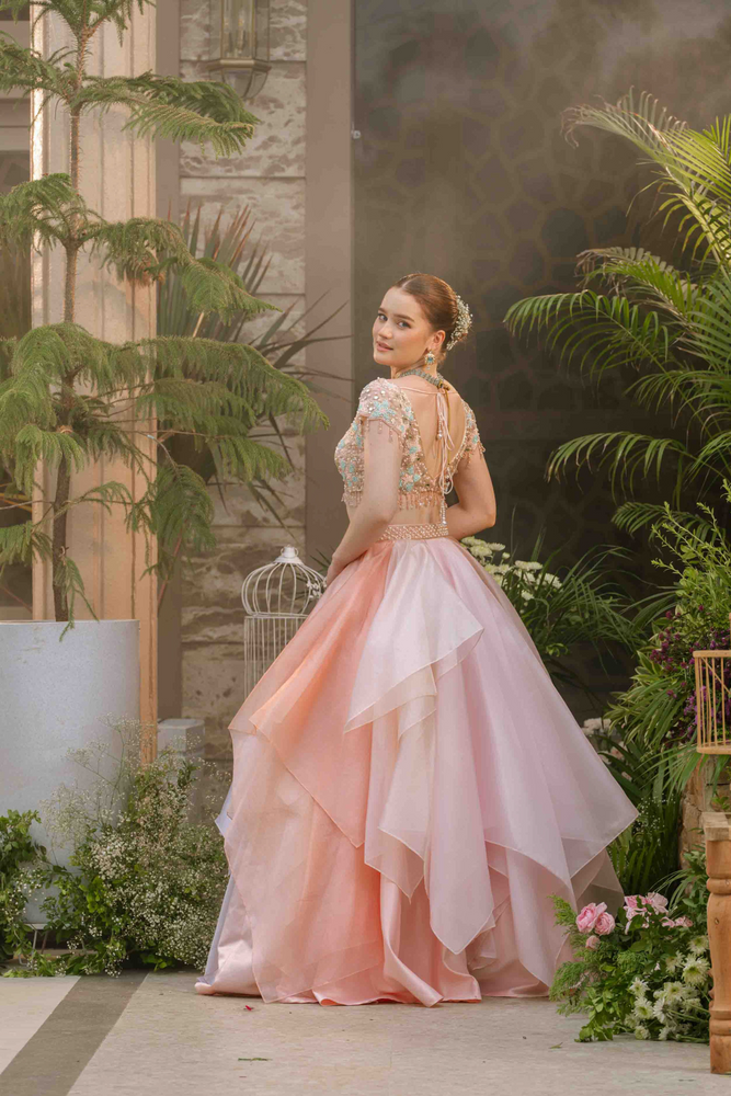 Load image into Gallery viewer, Sierra Shimmer Lehenga

