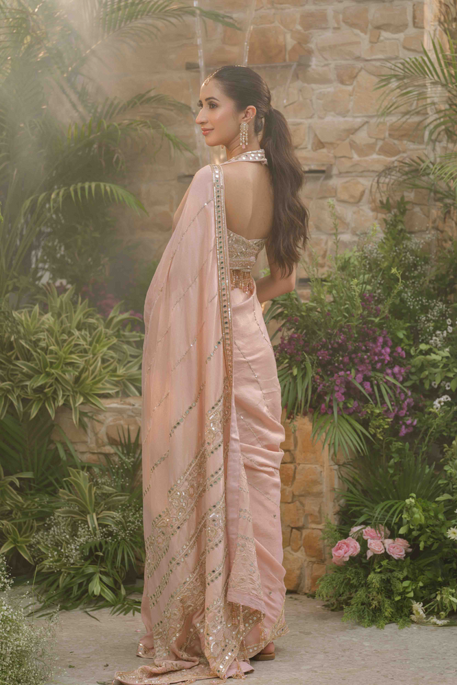 Load image into Gallery viewer, Emilia Rose Tissue Saree
